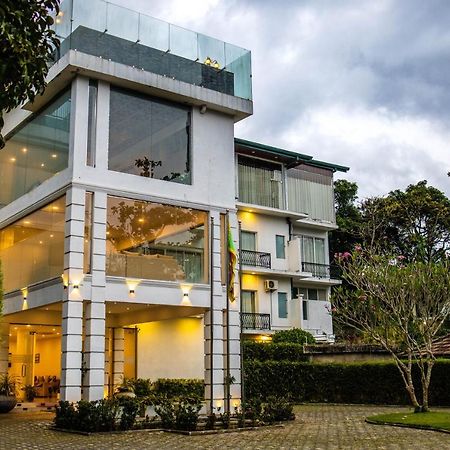 Hotel Ganthera Kandy Extérieur photo