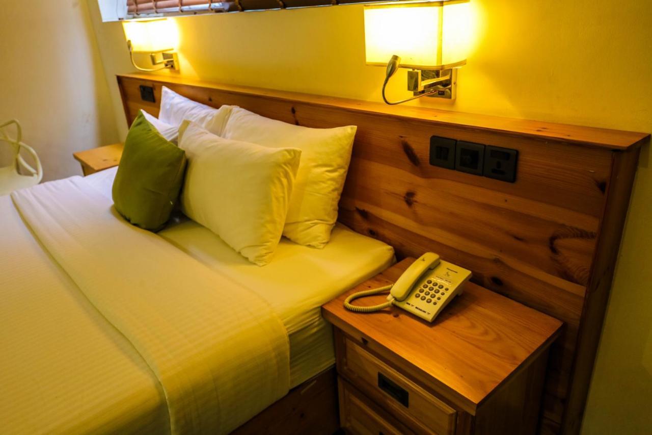 Hotel Ganthera Kandy Extérieur photo